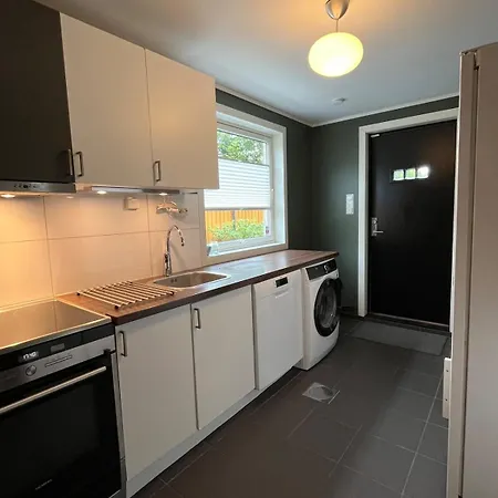 Cosy In Peaceful Spot Apartment